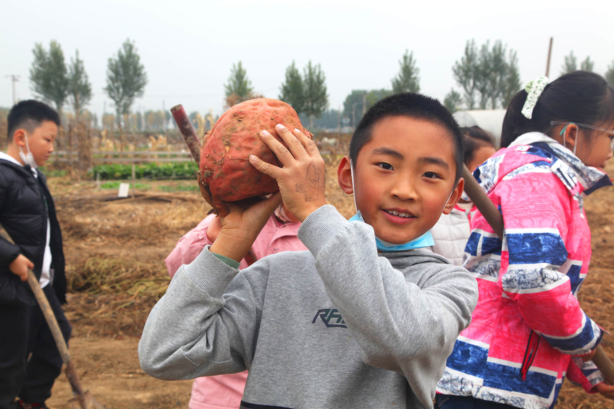 bbRTGCxbSrUZuAogDGNblPZYlKU